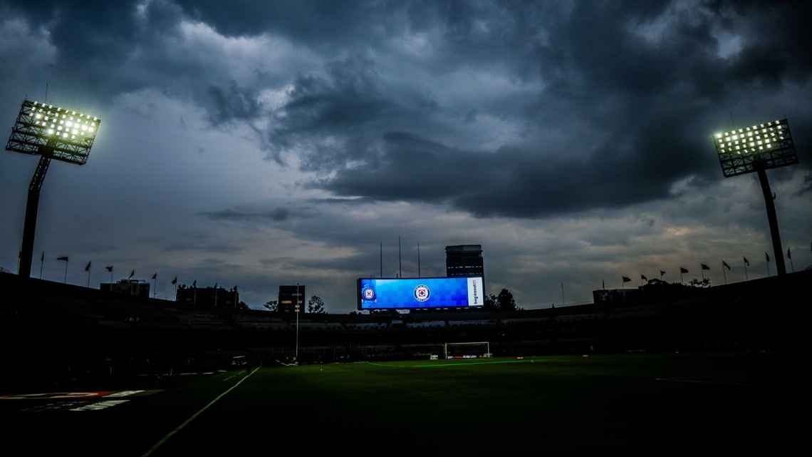 Cruz Azul vs Toluca, retrasado por tormenta eléctrica