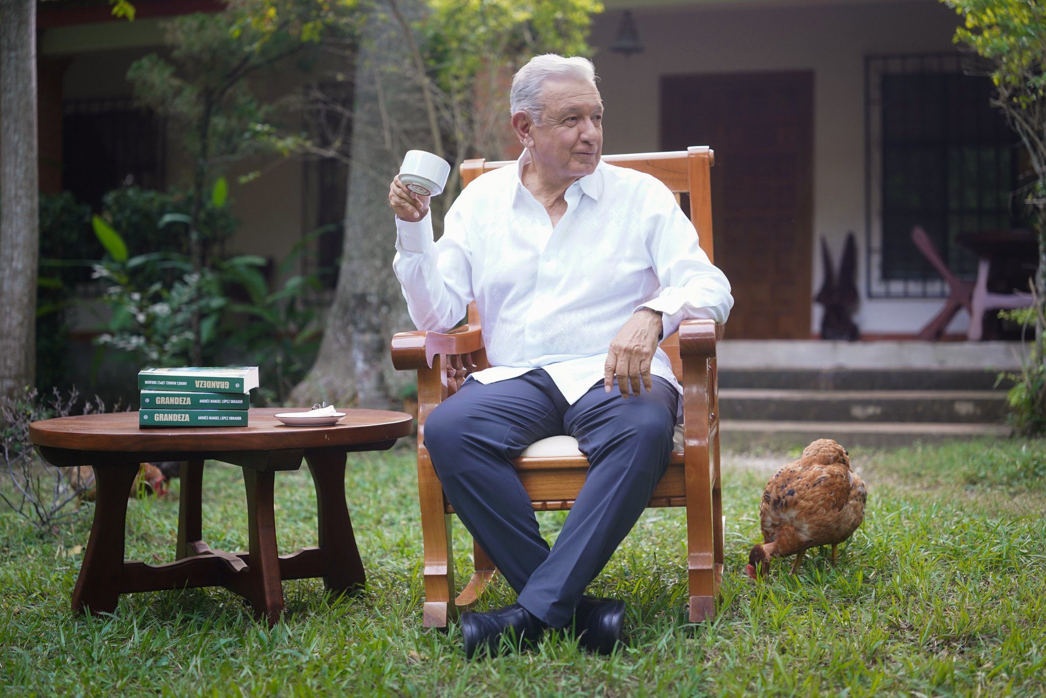 AMLO sorprende al país con “Grandeza”: el libro que promete redefinir la herencia cultural de México