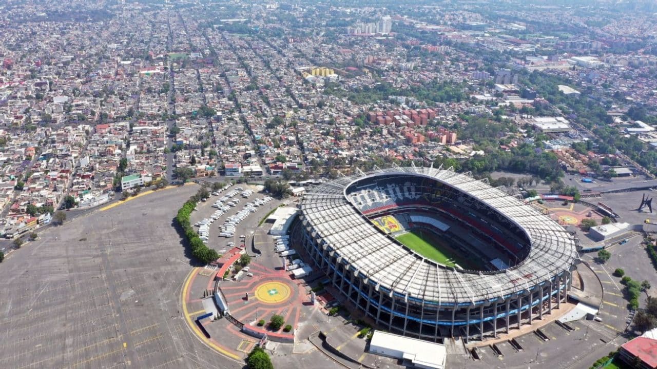 ¡El Coloso renace! El renovado Estadio Azteca se prepara para el esperado choque entre México y Portugal