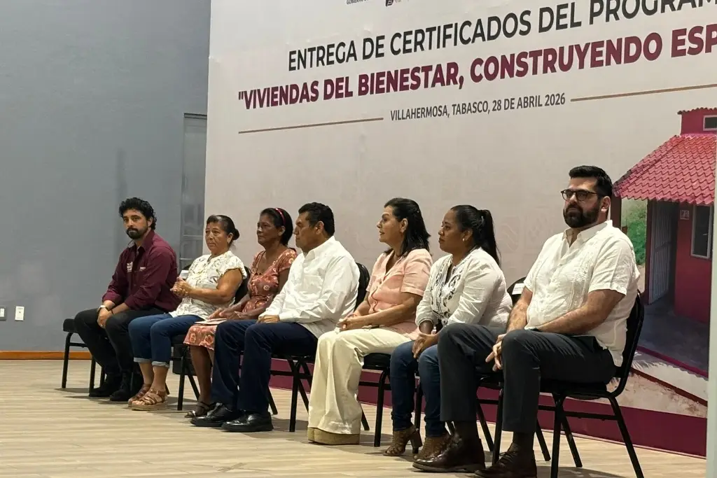 ¡Histórico impulso a la vivienda! Entregan 485 certificados del Bienestar en Tabasco